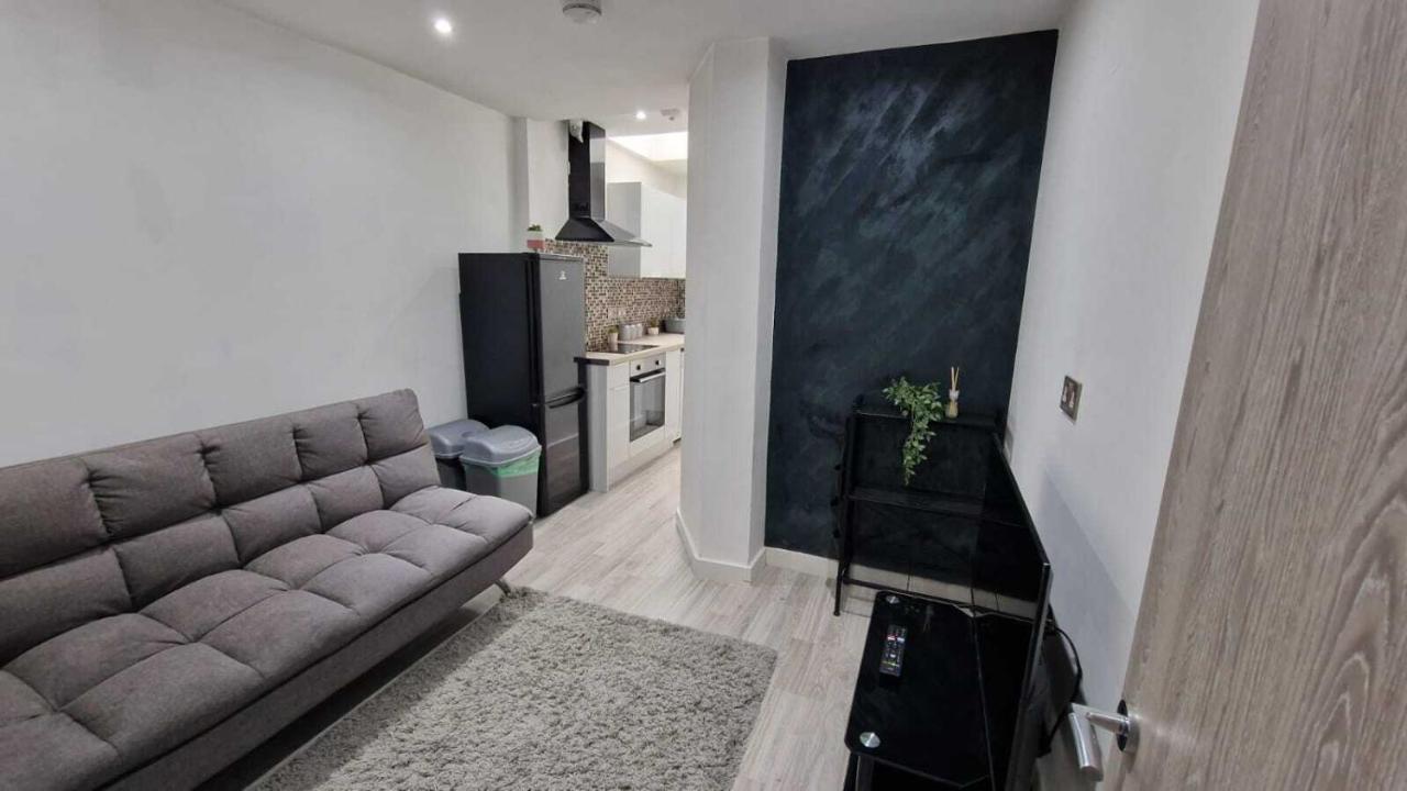Skyview Strathnairn Apartment 1 Κάρντιφ Εξωτερικό φωτογραφία
